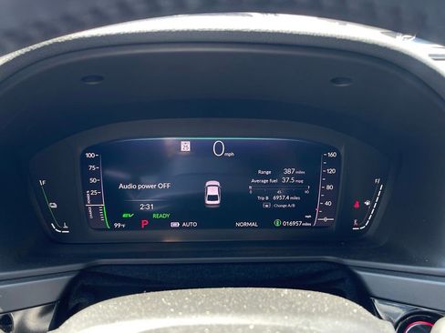 Used 2024 Honda Accord Sport image 12