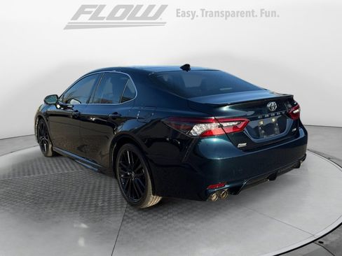 Used 2021 Toyota Camry XSE image 5