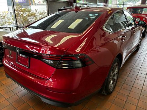 Used 2024 Honda Accord EX image 8