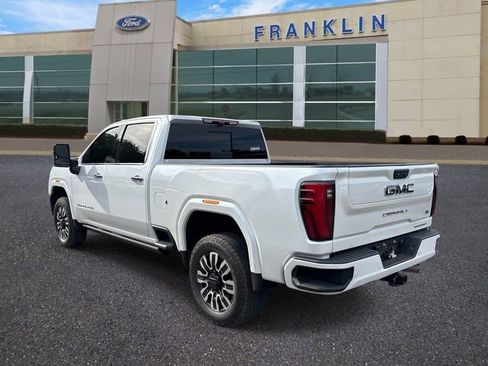 Used 2025 GMC Sierra 3500 Denali Ultimate AWD/4WD image 5