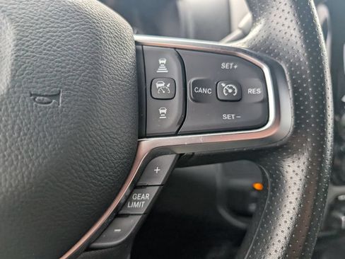 Used 2026 RAM 2500 Tradesman w/ Chrome Appearance Group AWD/4WD image 15