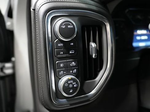 Used 2021 GMC Sierra 1500 SLT w/ SLT Premium Plus Package image 12