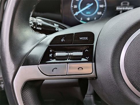 Used 2023 Hyundai Elantra SEL w/ Convenience Package image 24