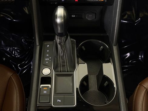 Used 2022 Volkswagen Atlas SE FWD image 17