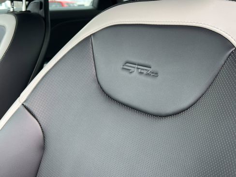 Used 2025 Kia K4 GT-Line w/ GT-Line Premium Package image 16