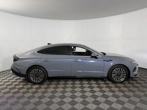 Used 2024 Hyundai Sonata Limited FWD image 5