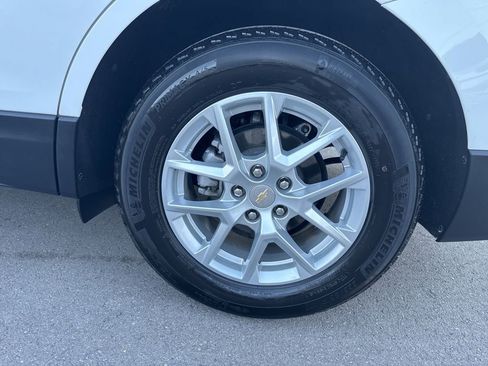Used 2024 Chevrolet Equinox LT image 31