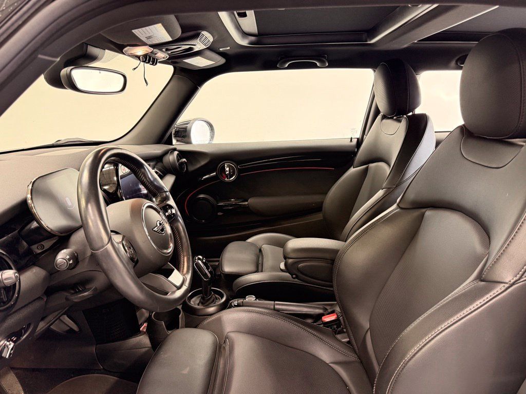 Certified 2022 MINI Cooper S w/ Premium Package FWD image 10