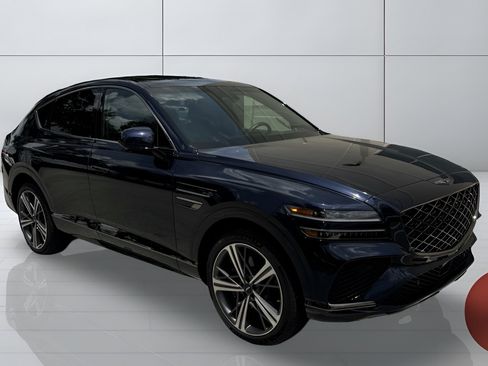 Used 2025 Genesis GV80 3.5T e-SC AWD/4WD image 9