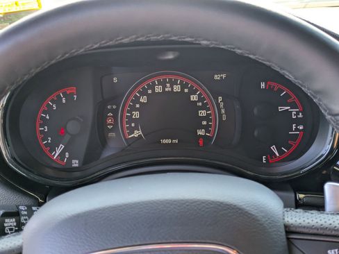 Certified 2025 Dodge Durango GT w/ Blacktop Package image 18