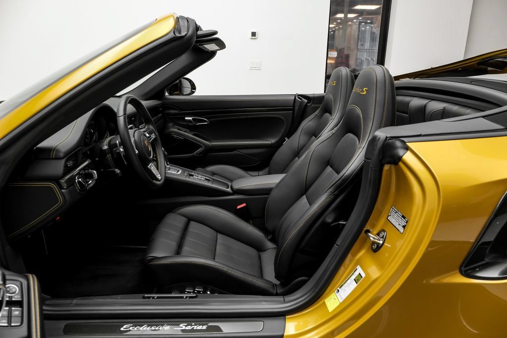 Used 2019 Porsche 911 Turbo S AWD/4WD image 10