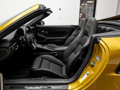 Used 2019 Porsche 911 Turbo S AWD/4WD image 10