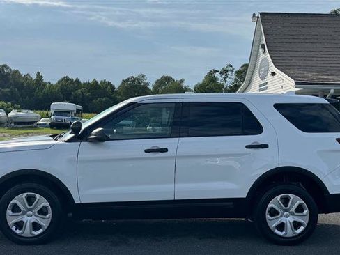 Used 2016 Ford Explorer 4WD Police Interceptor image 12