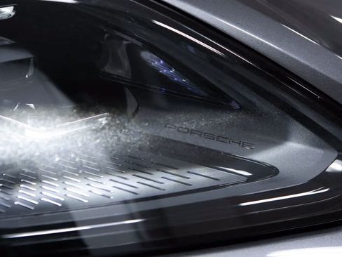 Certified 2026 Porsche Cayenne AWD/4WD image 16