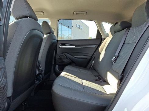 New 2026 Kia Seltos LX image 5