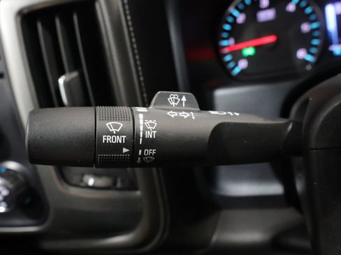 Used 2018 Chevrolet Silverado 1500 LTZ w/ Sport Package AWD/4WD image 35