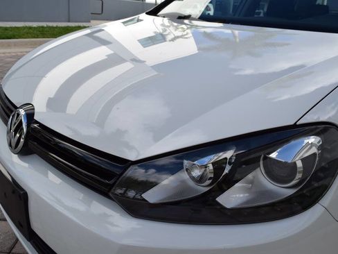 Used 2013 Volkswagen Golf TDI image 11