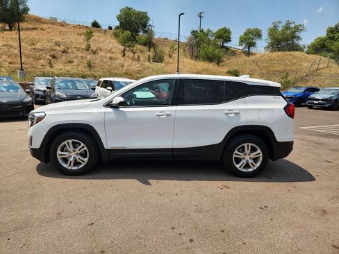 Used 2018 GMC Terrain SLE FWD image 4