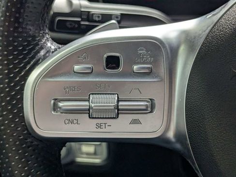 Used 2021 Mercedes-Benz GLS 580 4MATIC image 21