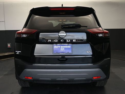 Used 2023 Nissan Rogue SV FWD image 17
