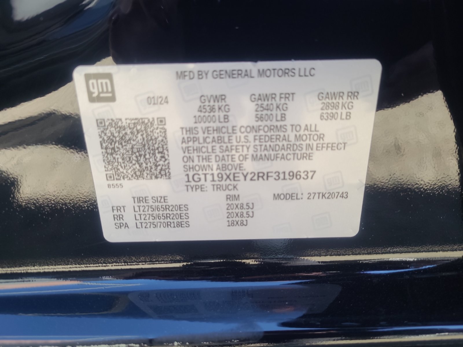 Used 2024 GMC Sierra 2500 Denali Ultimate w/ LPO, GMC Protection Package AWD/4WD image 25