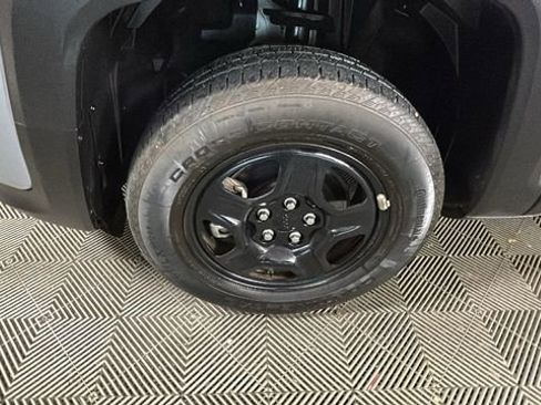 Used 2021 Jeep Renegade Sport AWD/4WD image 10