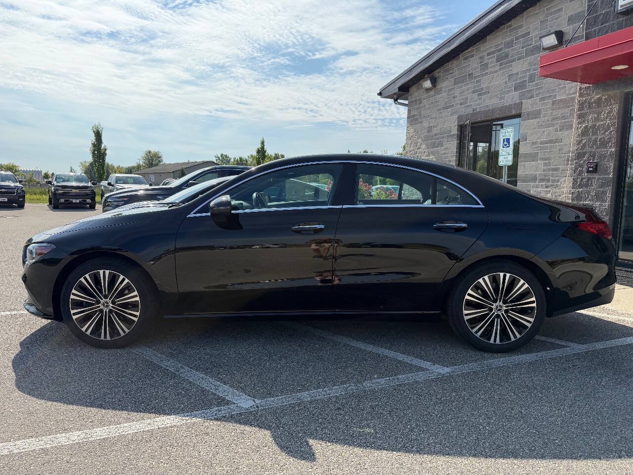 Used 2023 Mercedes-Benz CLA 250 4MATIC w/ Premium Package image 7