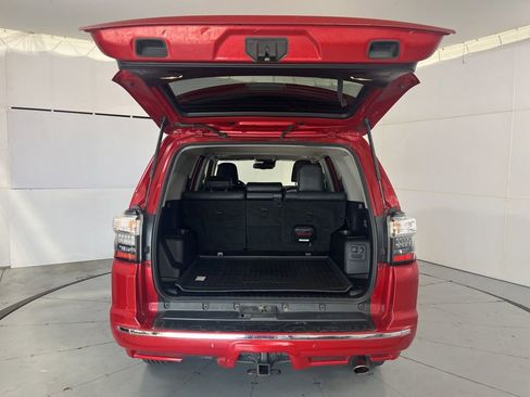 Used 2021 Toyota 4Runner Limited AWD/4WD image 13