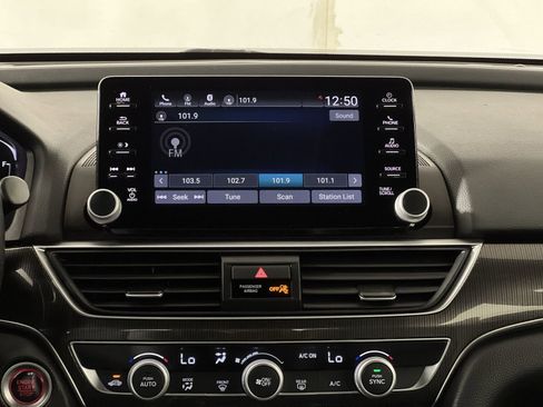 Used 2022 Honda Accord Sport image 18