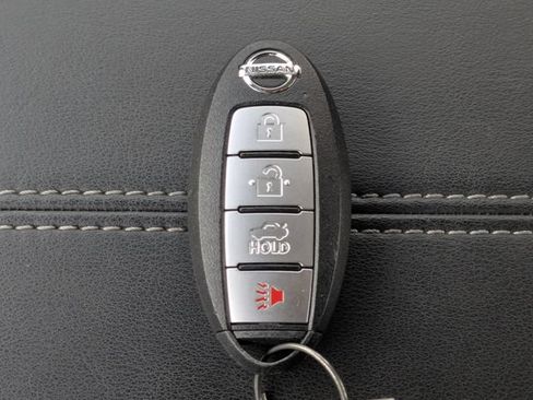 Used 2022 Nissan Sentra SV FWD image 31