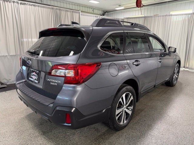 Used 2019 Subaru Outback 3.6R Limited AWD/4WD image 4