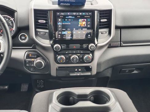 Used 2023 RAM 1500 Big Horn AWD/4WD image 25
