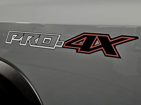 Used 2023 Nissan Frontier PRO-4X w/ Pro-4X Premium Package image 30