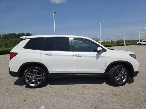 Used 2023 Honda Passport EX-L image 19