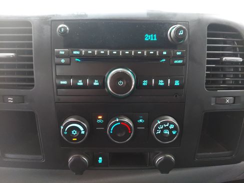 Used 2014 Chevrolet Silverado 2500 W/T image 10