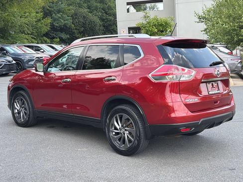 Used 2016 Nissan Rogue SL AWD/4WD image 3