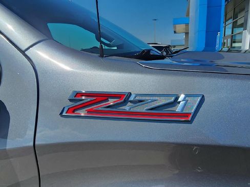 Used 2020 Chevrolet Silverado 1500 LTZ AWD/4WD image 6