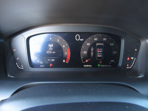 Certified 2025 Acura ADX A-Spec image 27