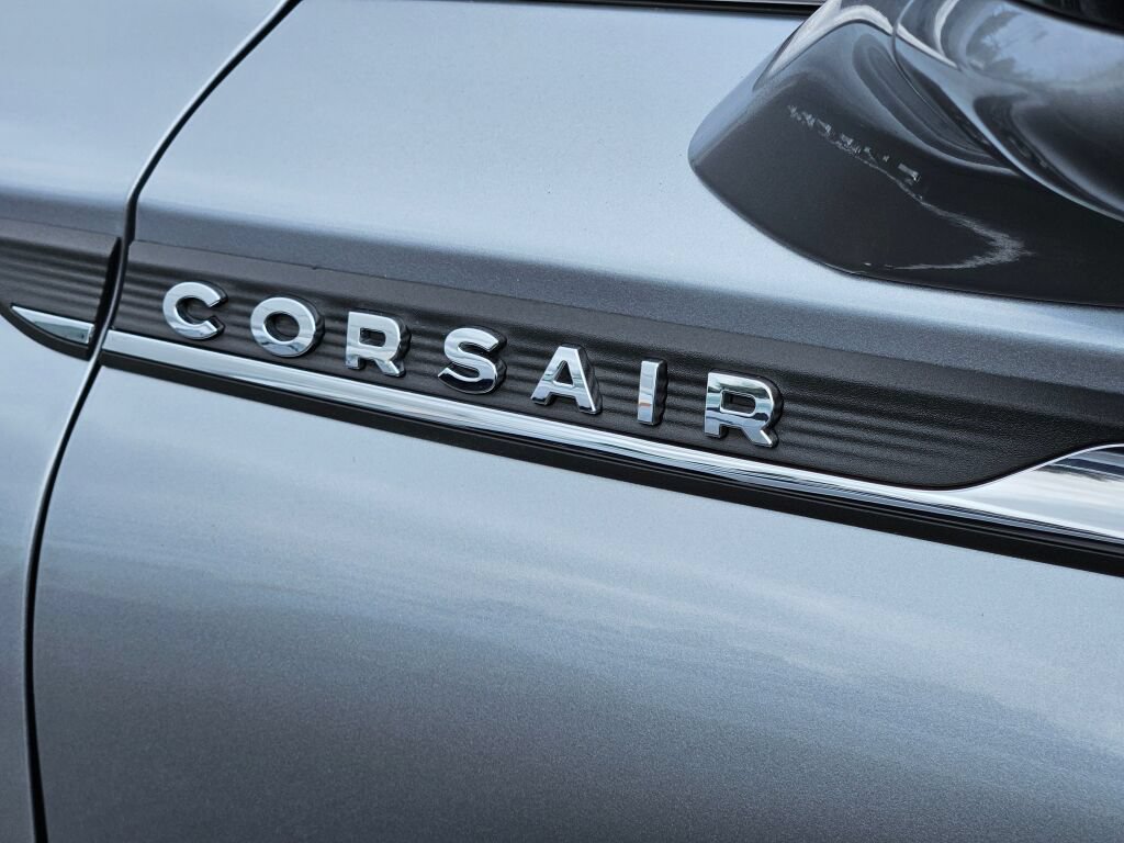 Used 2021 Lincoln Corsair Reserve w/ Equipment Group 201A AWD/4WD image 10