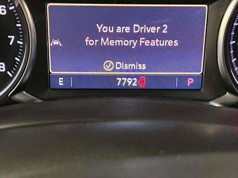 Certified 2023 GMC Terrain SLT image 26