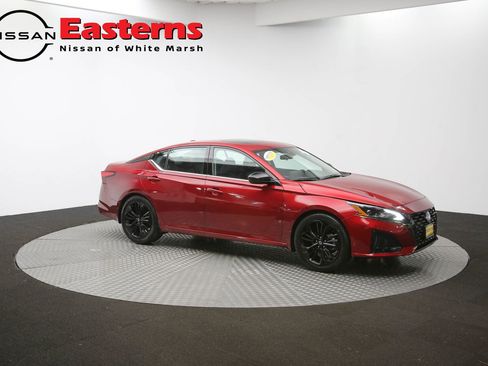 Used 2023 Nissan Altima 2.5 SR w/ SR Premium Package image 77