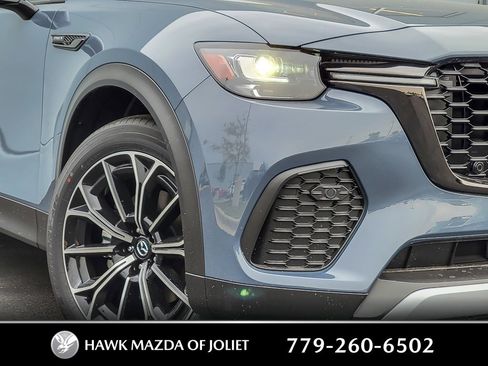 New 2025 MAZDA CX-70 Plug-In Hybrid w/ Premium Plus image 3