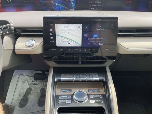 Used 2024 Lincoln Nautilus Reserve w/ Equipment Group 202A image 22