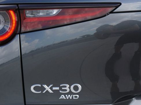 Used 2024 MAZDA CX-30 AWD 2.5 S w/ Select Sport Pkg image 21