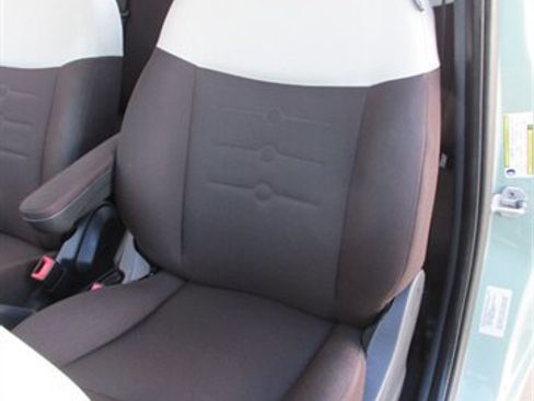 Used 2015 FIAT 500 Pop image 10