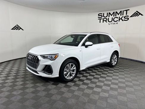 Used 2025 Audi Q3 2.0T Premium AWD/4WD image 3
