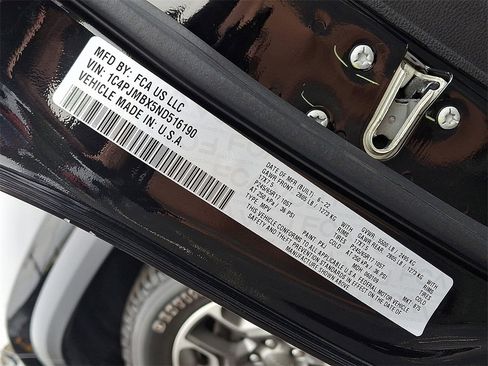 Used 2022 Jeep Cherokee Trailhawk w/ Sun, Sound & Nav Group image 27