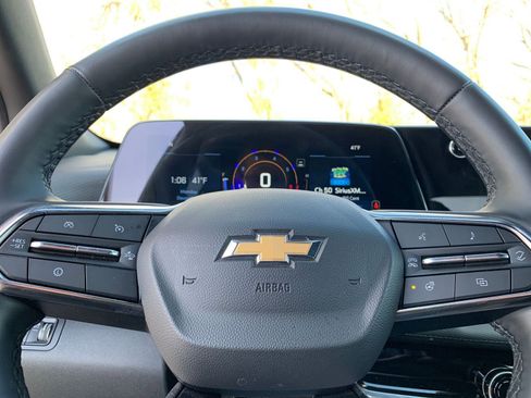 Used 2025 Chevrolet Equinox LT image 27