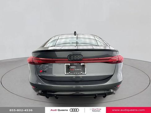 Used 2025 Audi S6 e-tron Premium Plus w/ Premium Plus AWD/4WD image 3