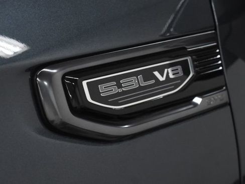 Used 2021 GMC Sierra 1500 AT4 w/ AT4 Value Package image 7